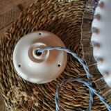 Suspension in white lace opaline, sky blue cable.