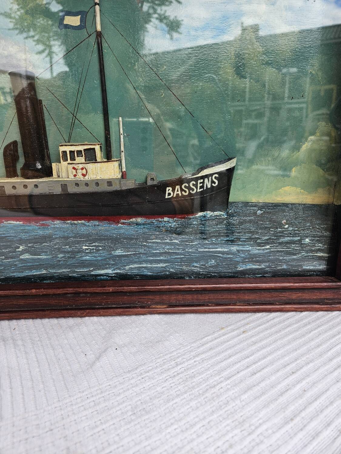 Old Diorama of the Bassens Tugboat in La Rochelle in 1917