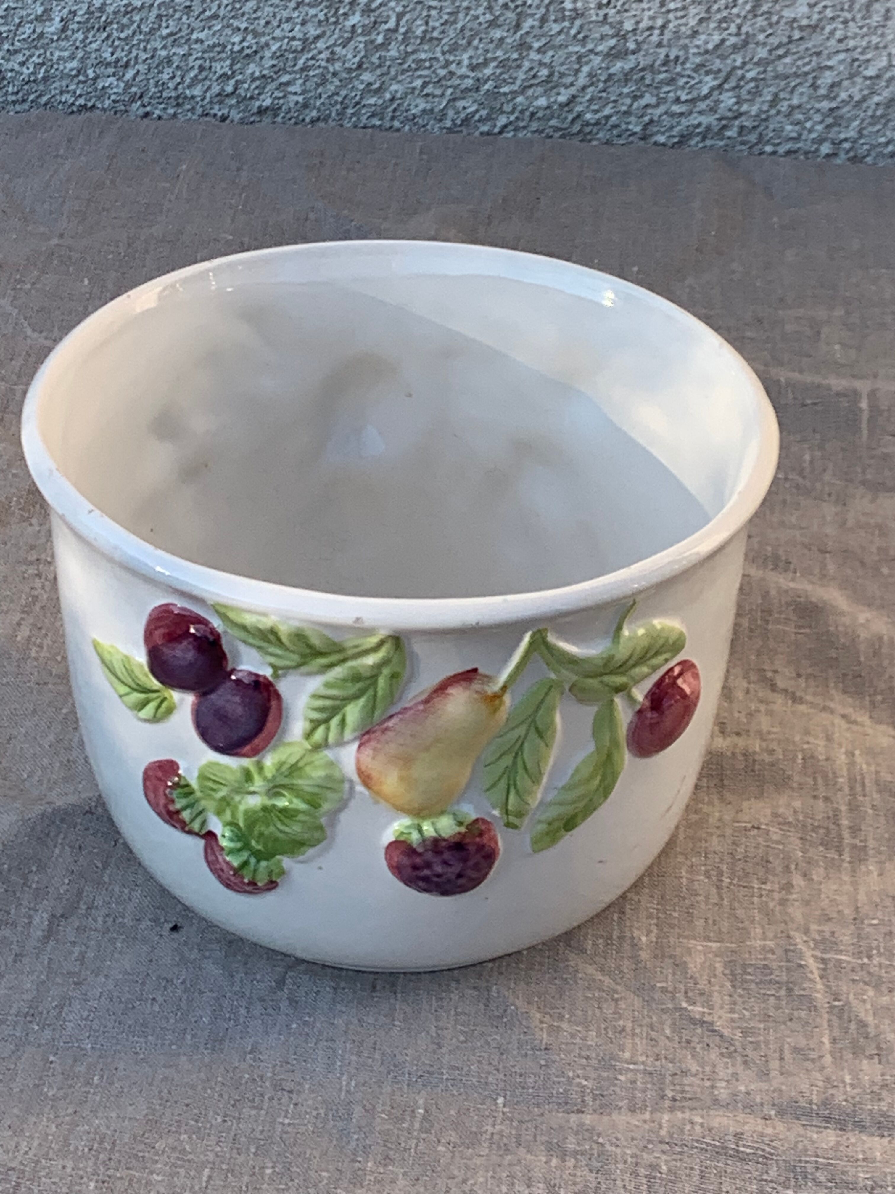 Cache pot glazed ceramic slip vintage fruits