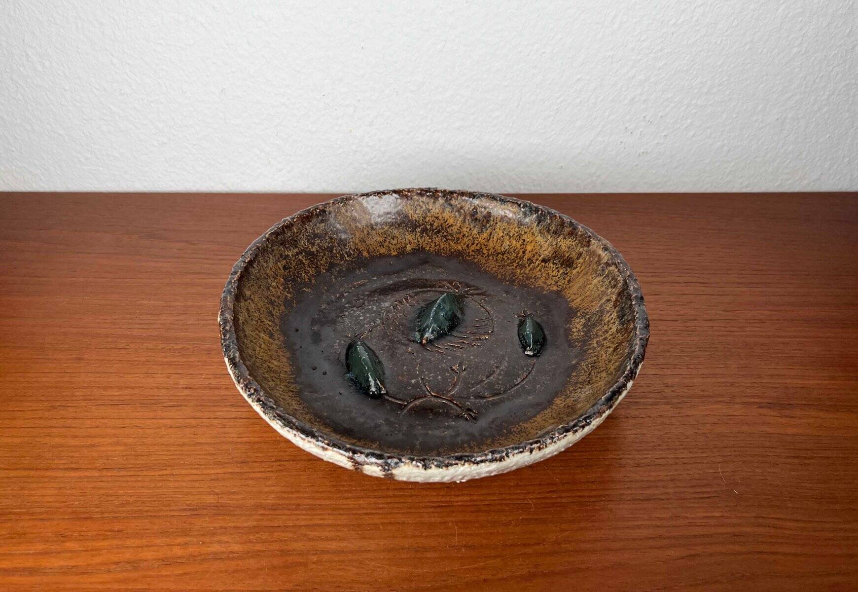 Danish Scandinavian bowl from the mid-century by Clara Helmich, 1960s.