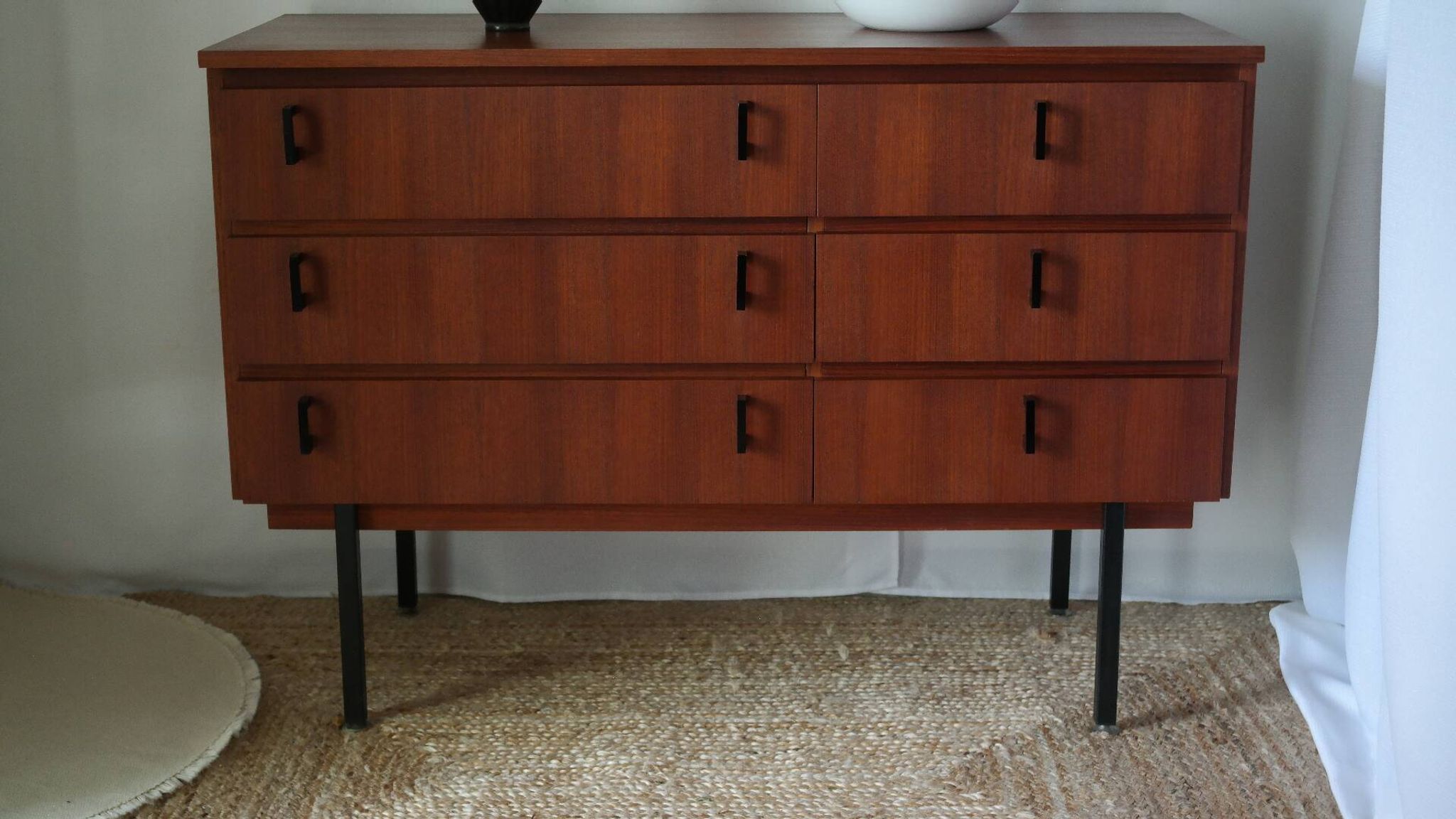 Commode coiffeuse Danoise en teck vintage 1960