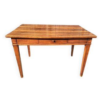 Farmhouse table
