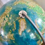 Globe Earth light vintage