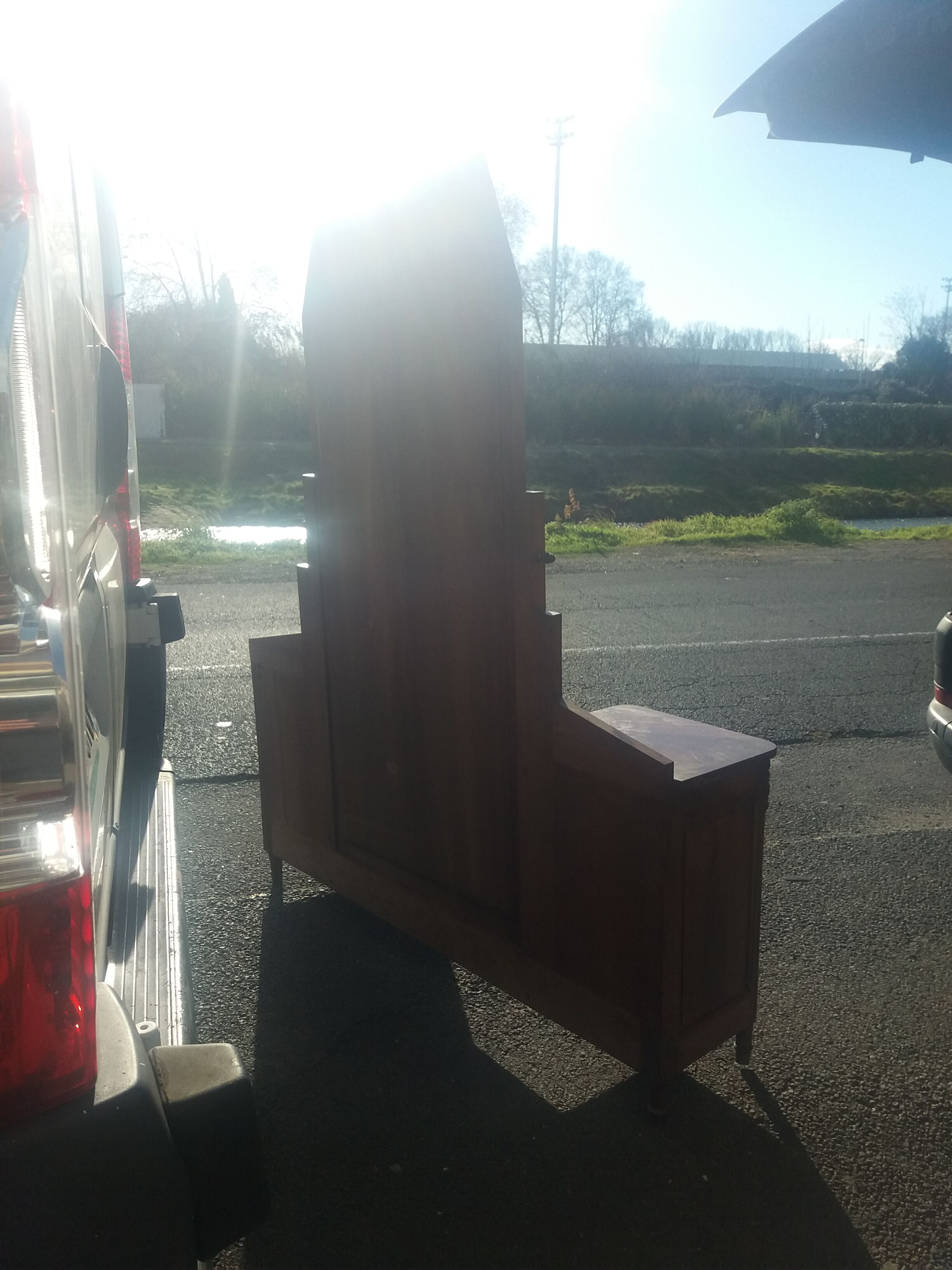 Art Deco dressing table in walnut and red Languedoc marble