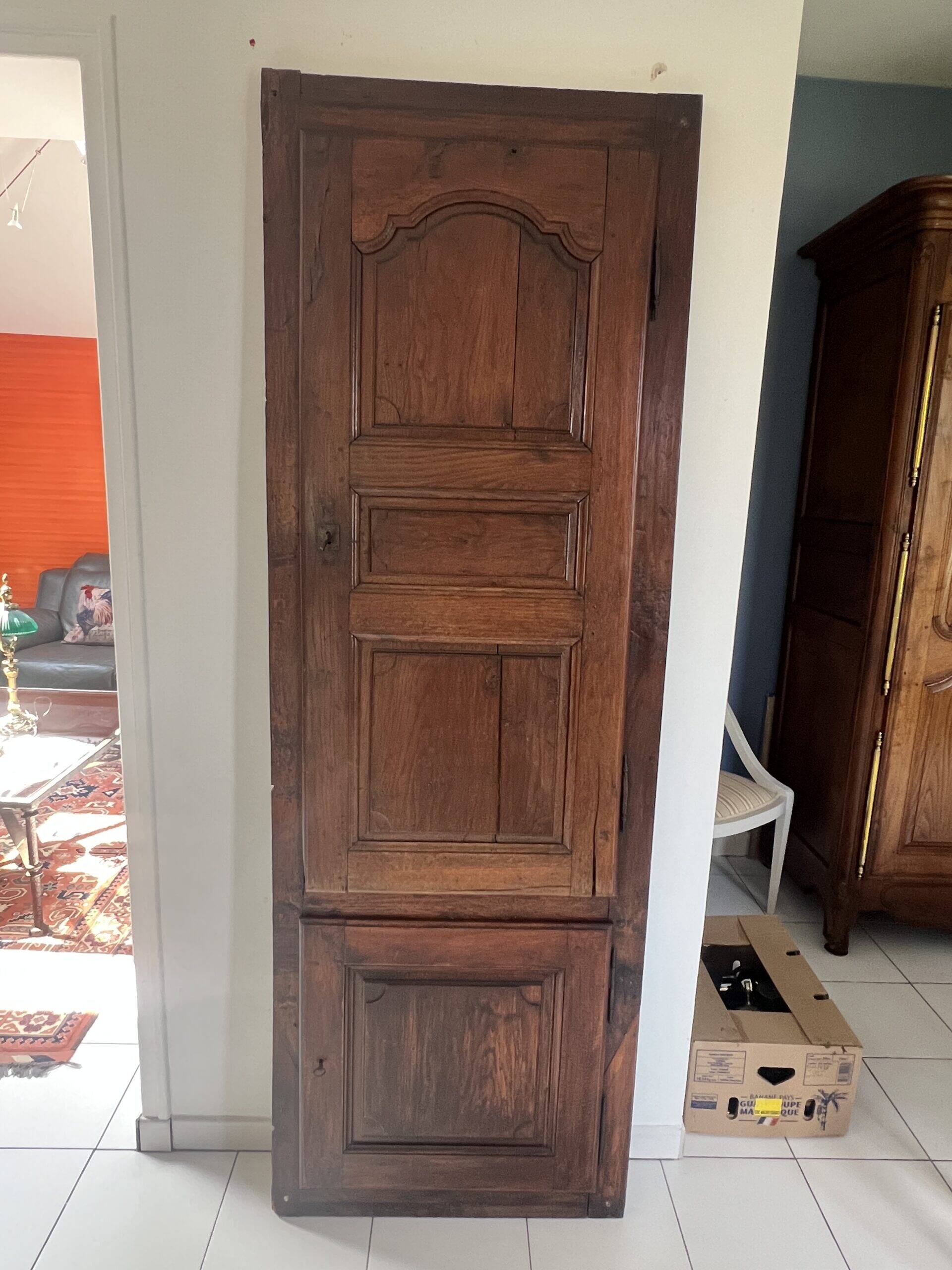 Beautiful set of 19th century solid oak cupboard doors