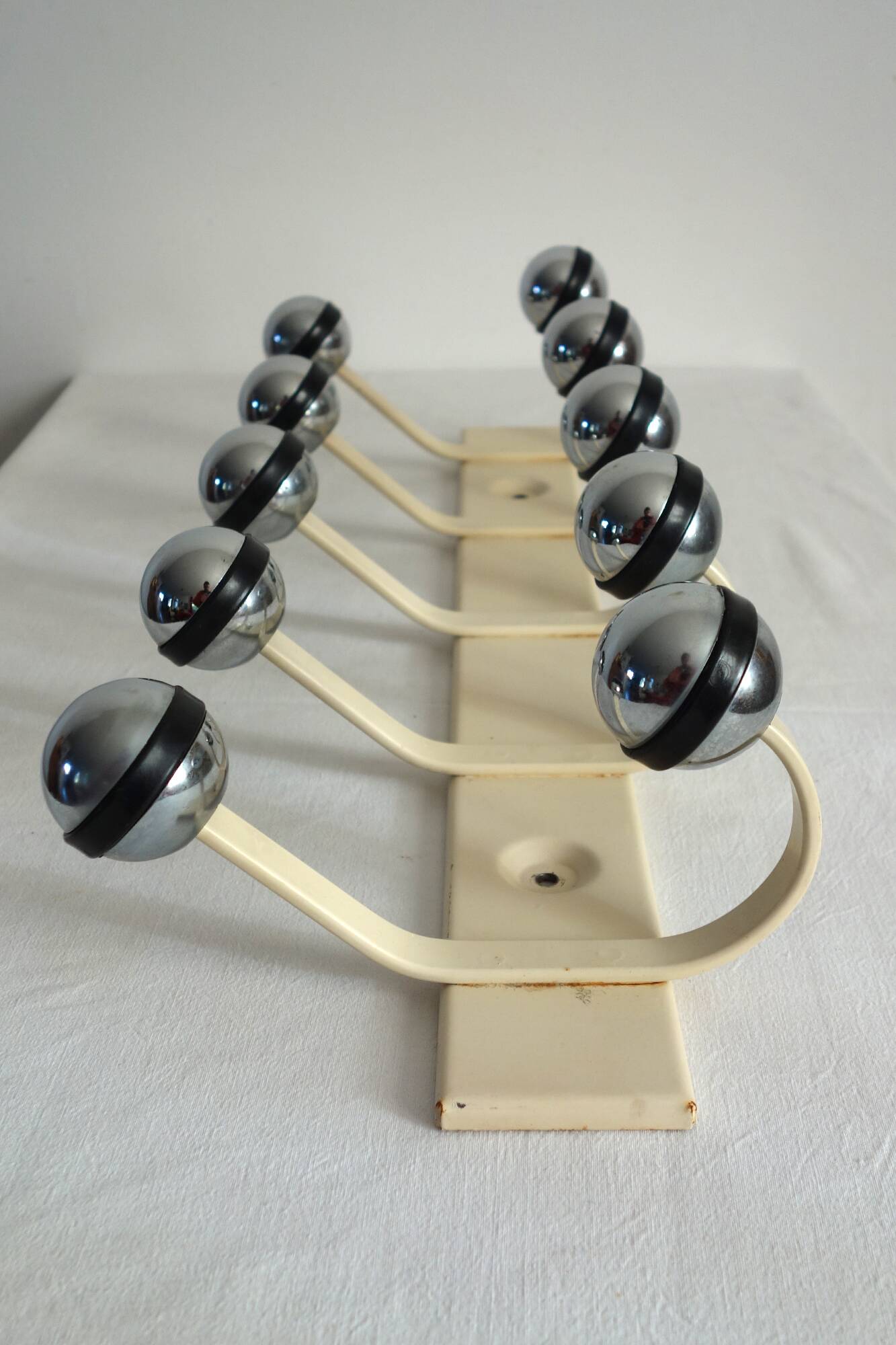 Wall coat rack 10 balls metal and vintage chrome