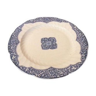 Ancient dish Faience of Gien