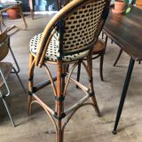 Bar stool