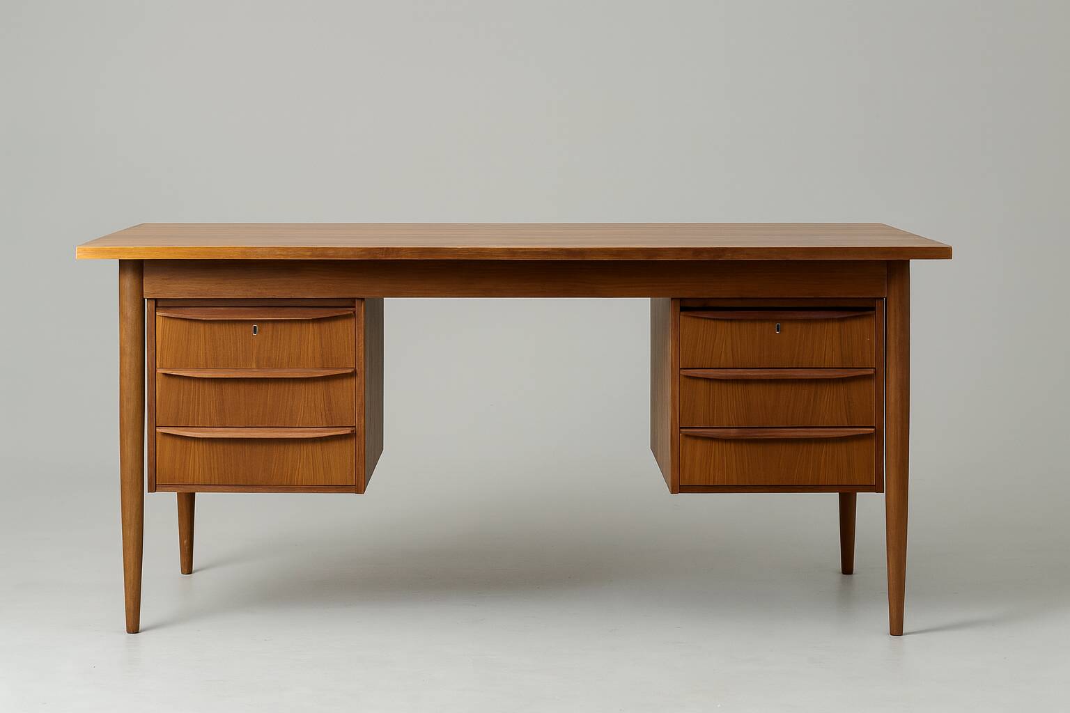 Vintage Danish desk – Tibergard design (1960s/70s)