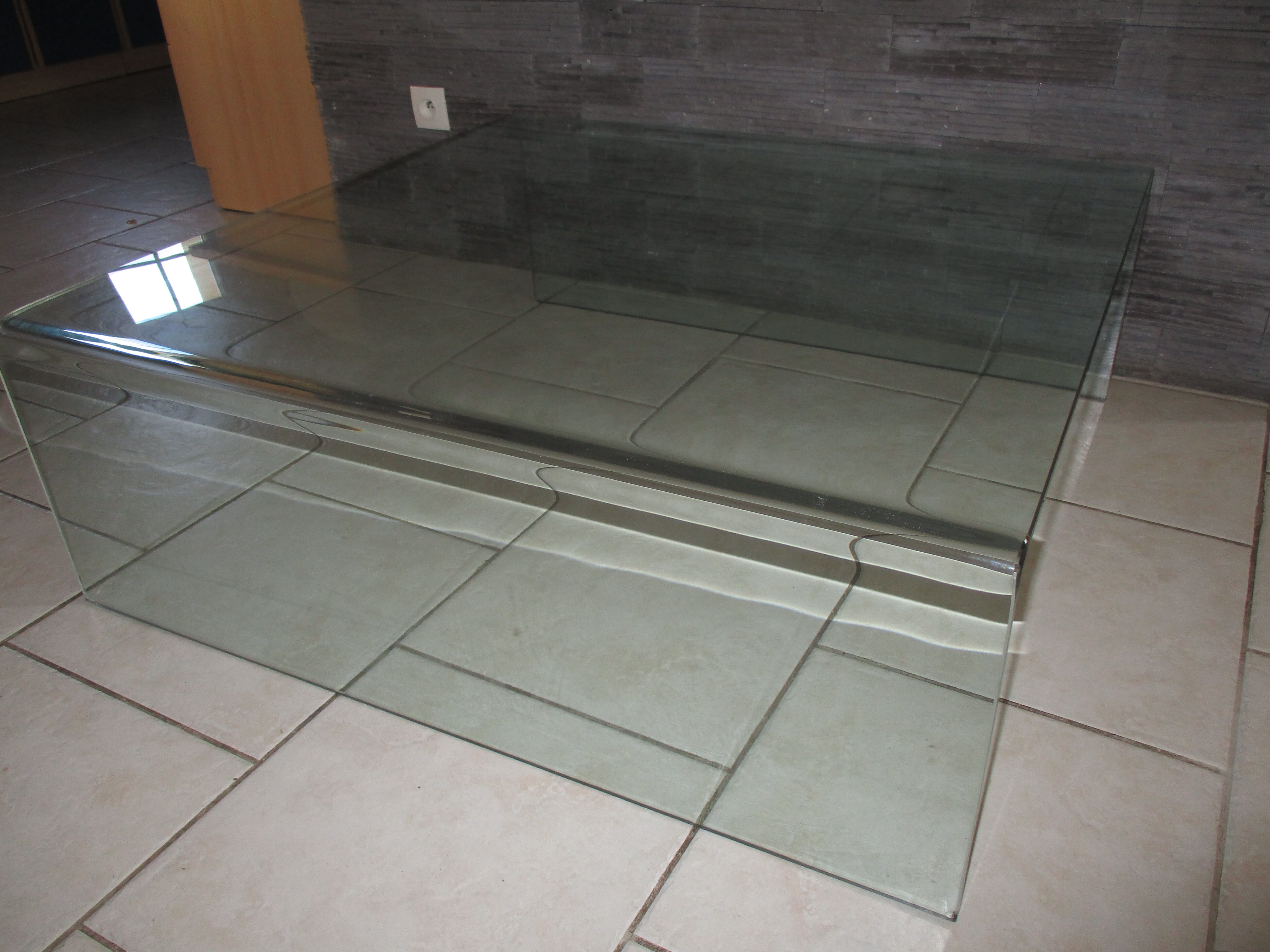 Coffee table glass red line roset or cortesi