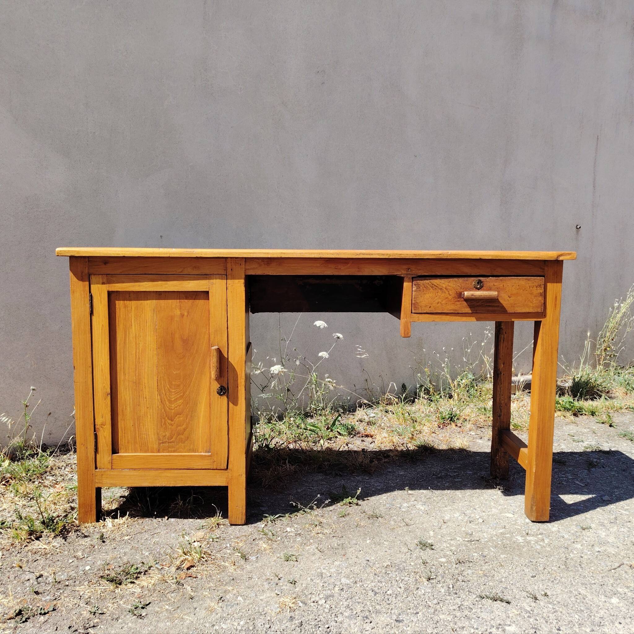 Bureau, console en bois vernis vintage
