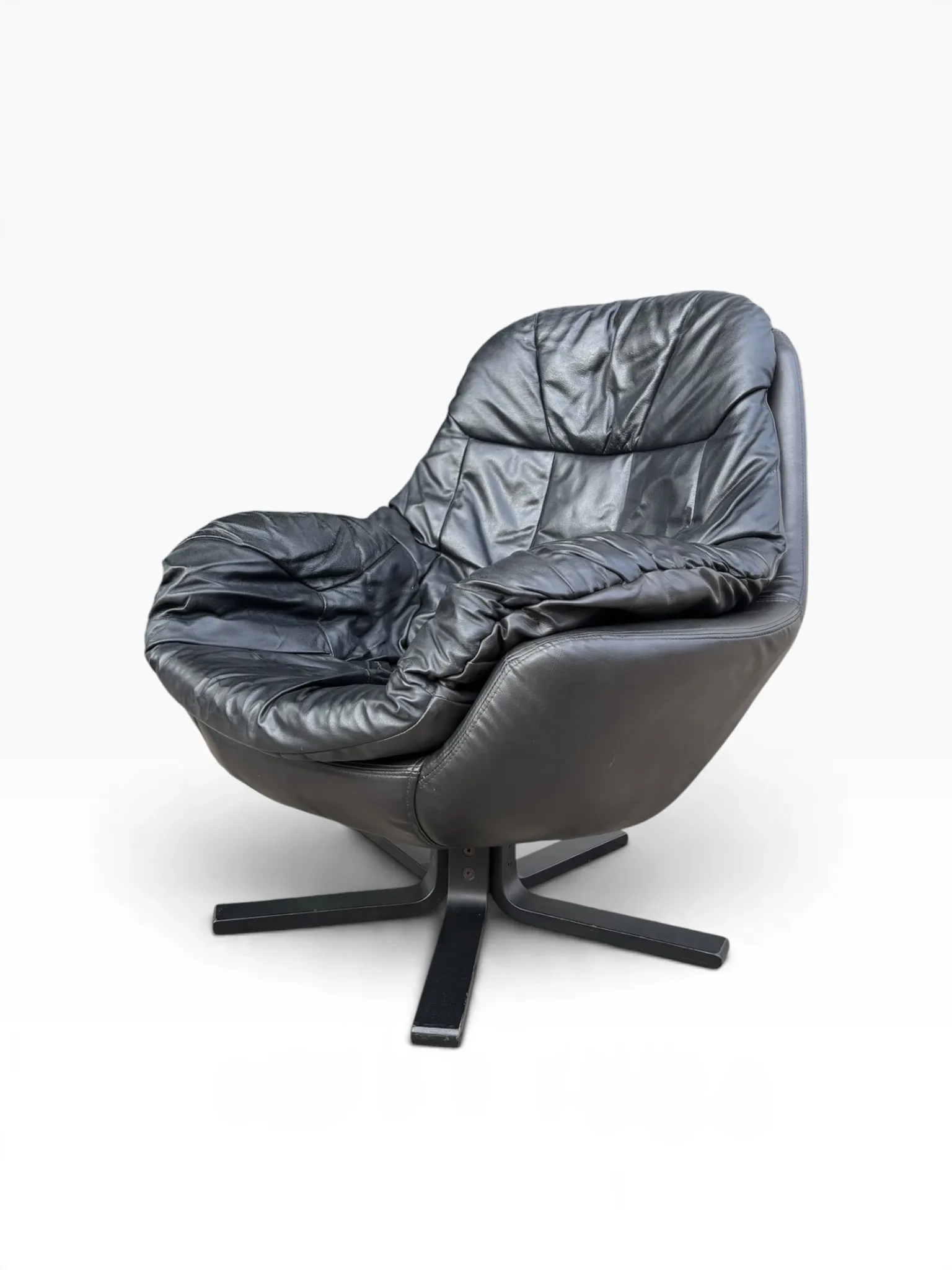 Leather swivel chair