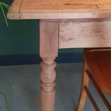 Farmhouse table