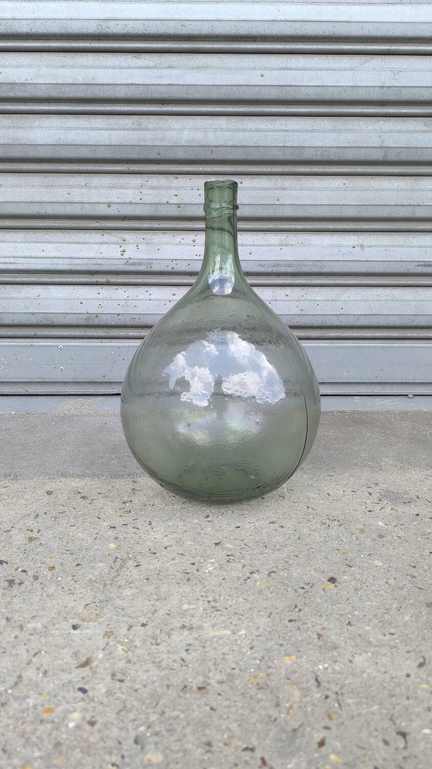 10 liter blown glass demijohn
