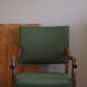 Fauteuils en chêne et laine, style Louis XIII, par un ébéniste français des années 1930