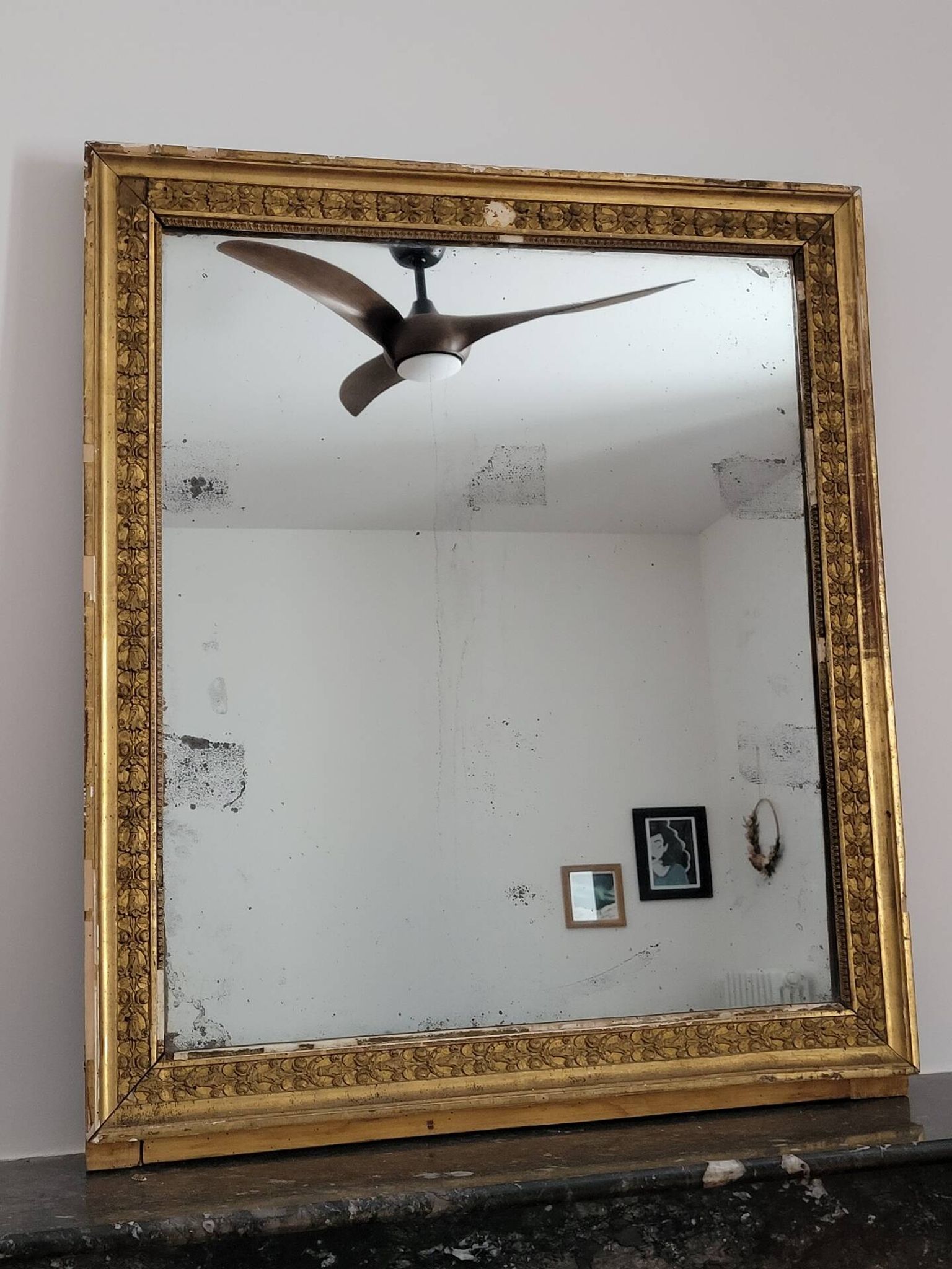 Miroir doré stuc et bois Empire