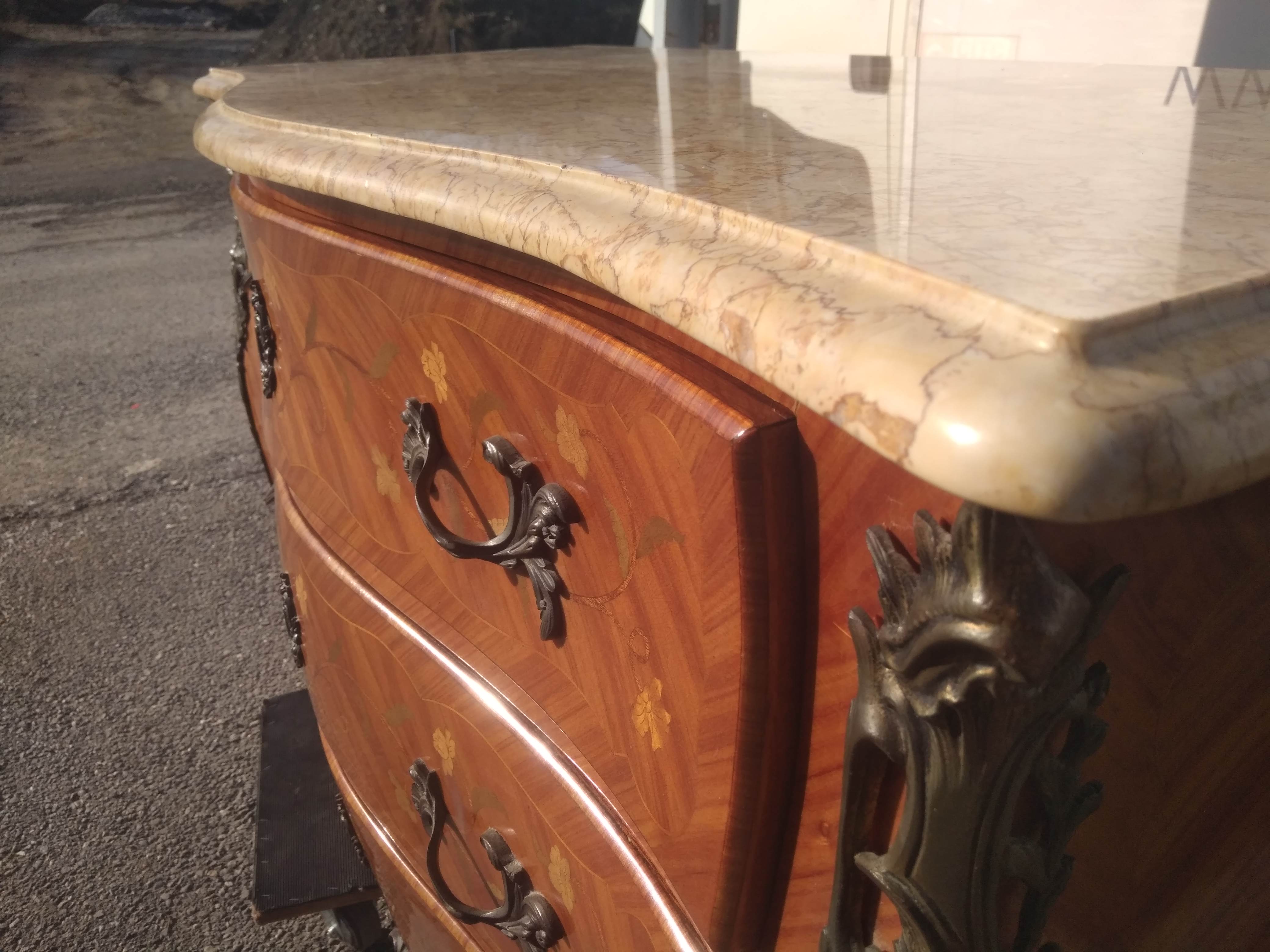 Curved 3-drawer Louis XV drawers from the 1950s