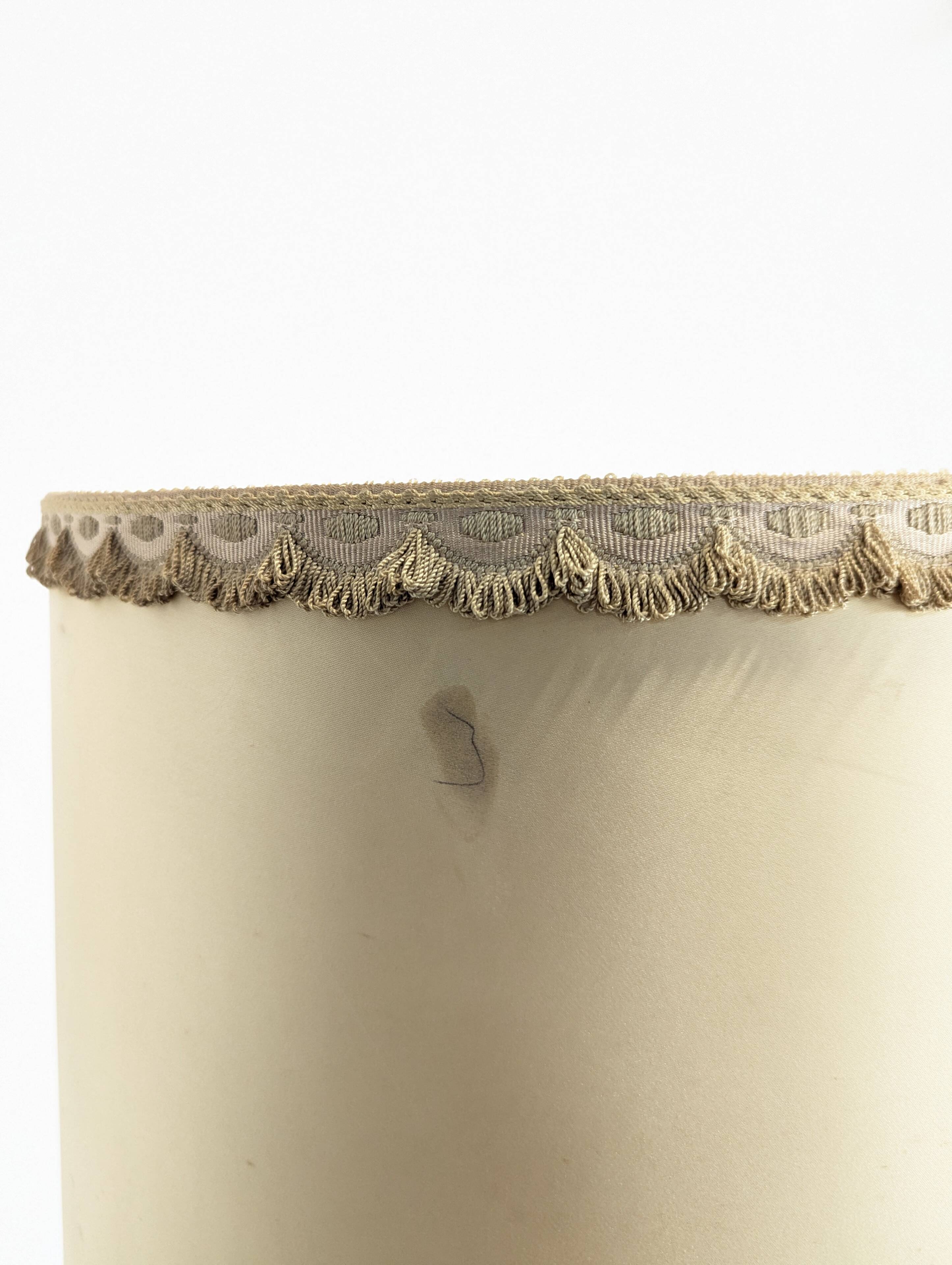 Neo-classical brass lamp