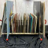 Vintage vinyl holders