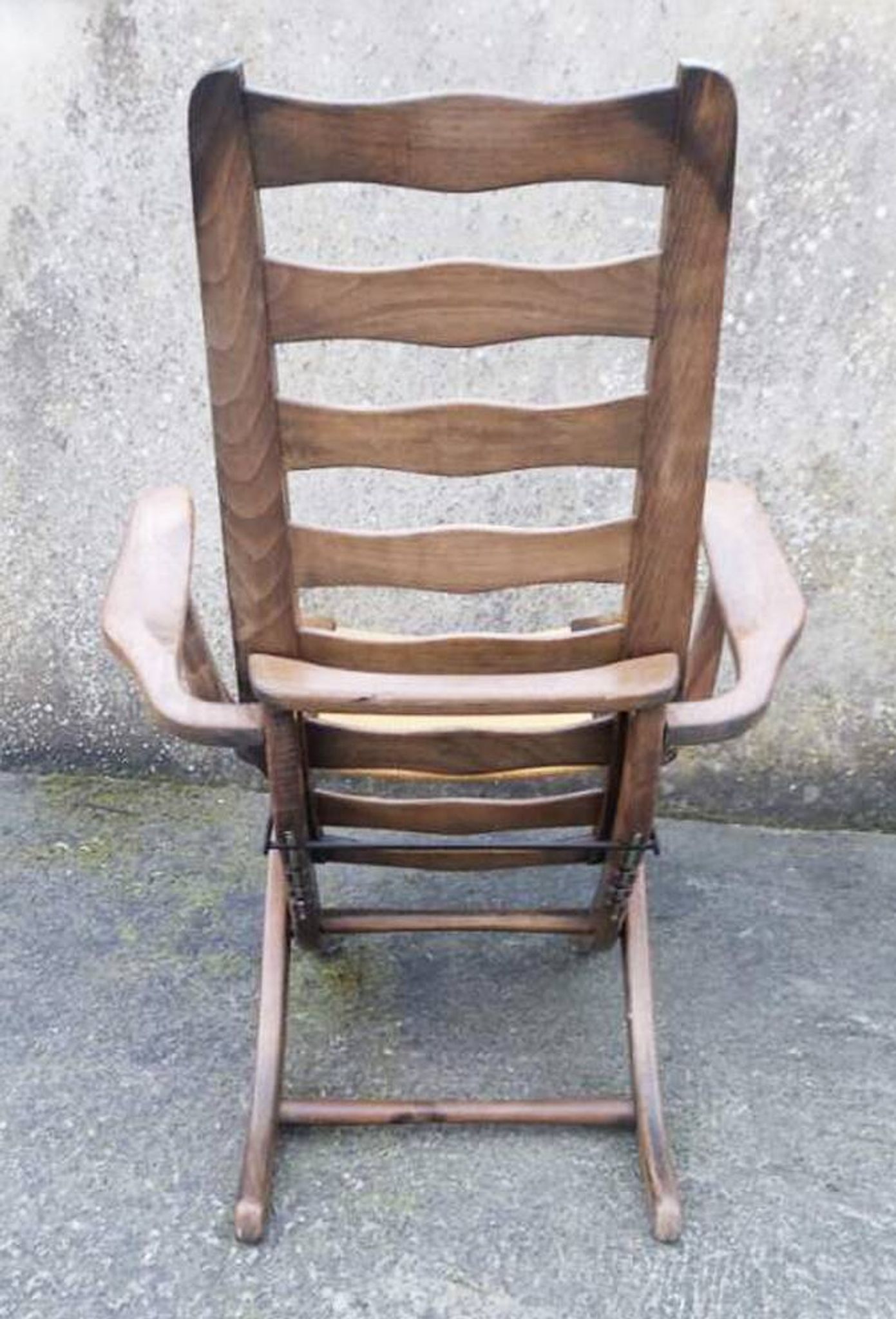 Pair of vintage TRICONFORT France deckchairs and relax chairs