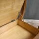 Console en placage de noyer, style art déco – XXe