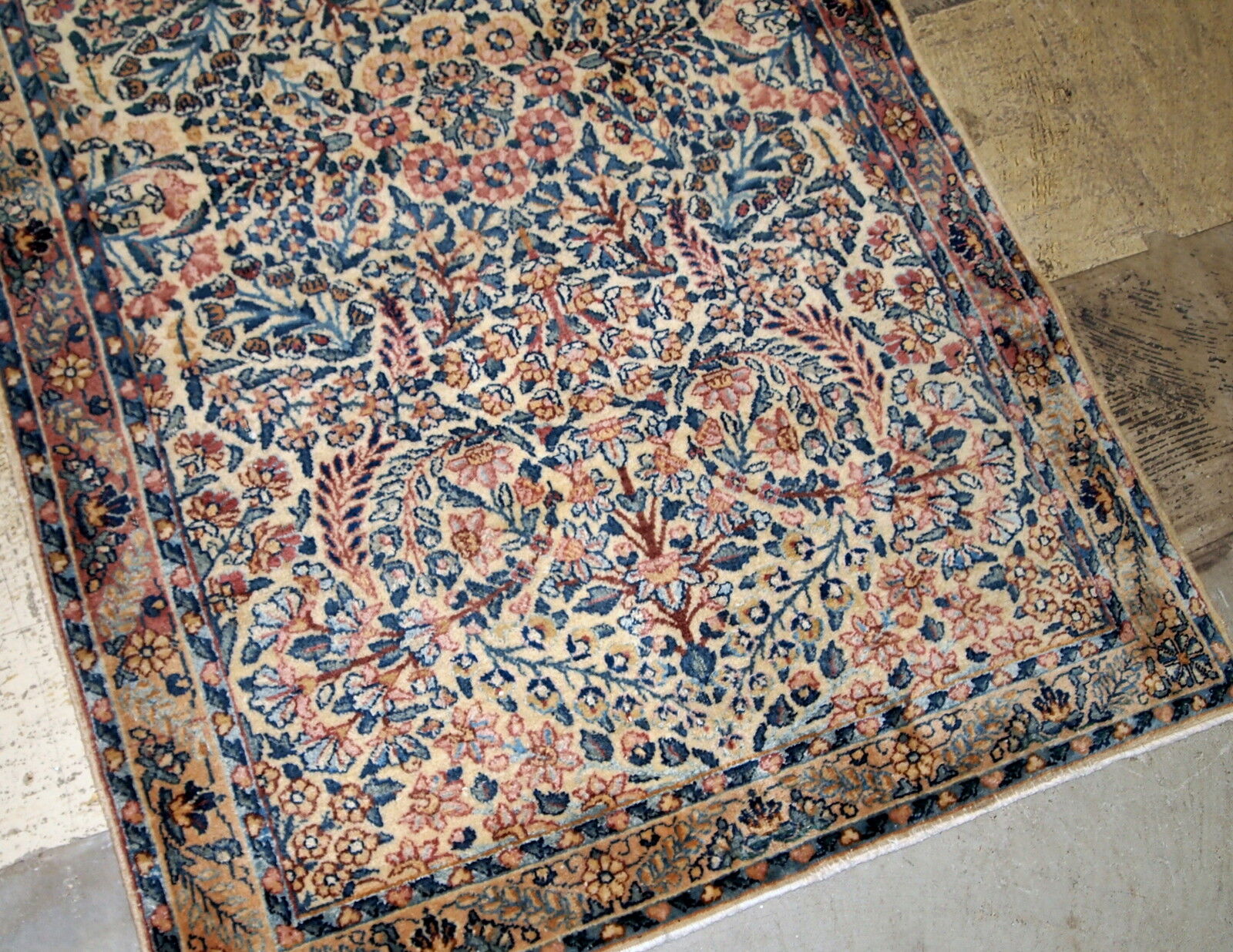 Former carpet Persian Kerman done hand 94 x 158cm,1920 s