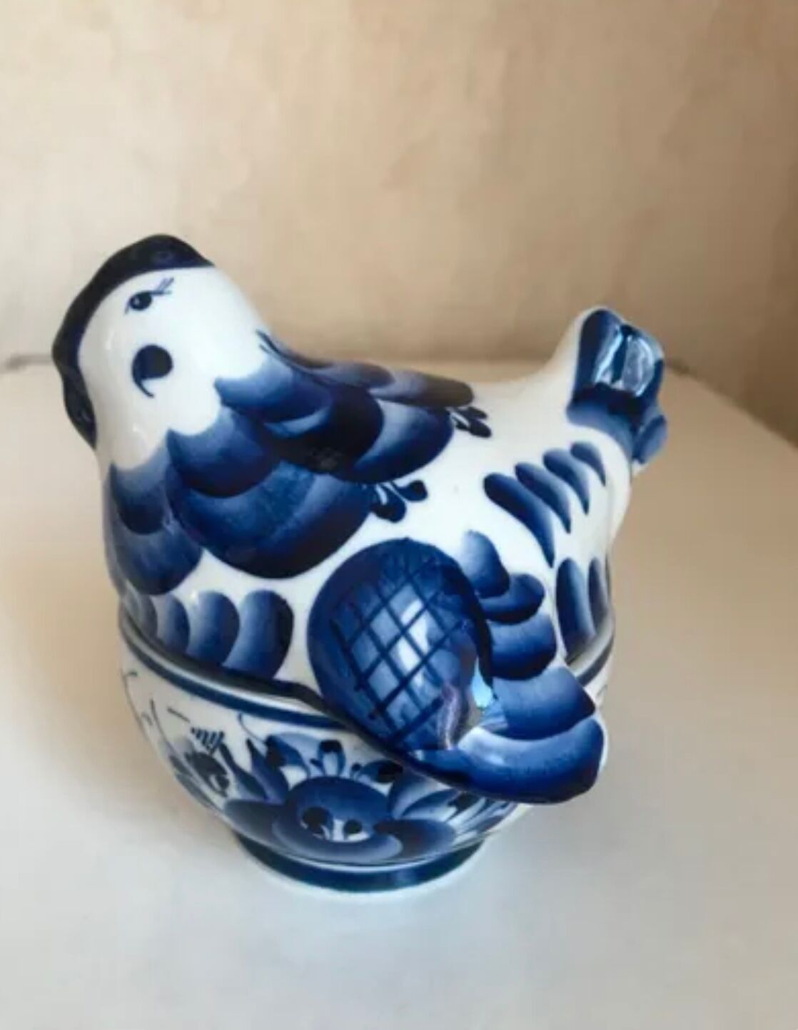 Set of cups and sugar bowl