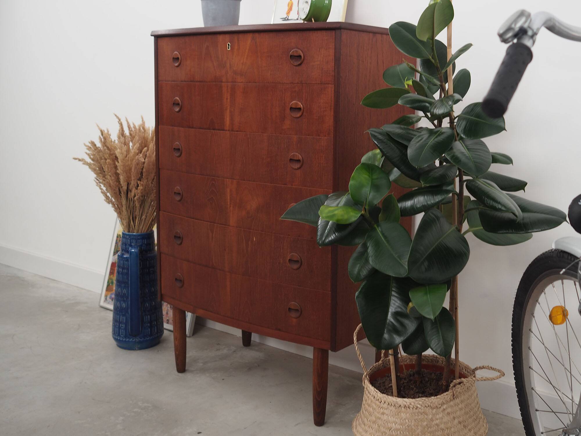 Teak chest of drawers, Danish design, 60s, made in Denmark