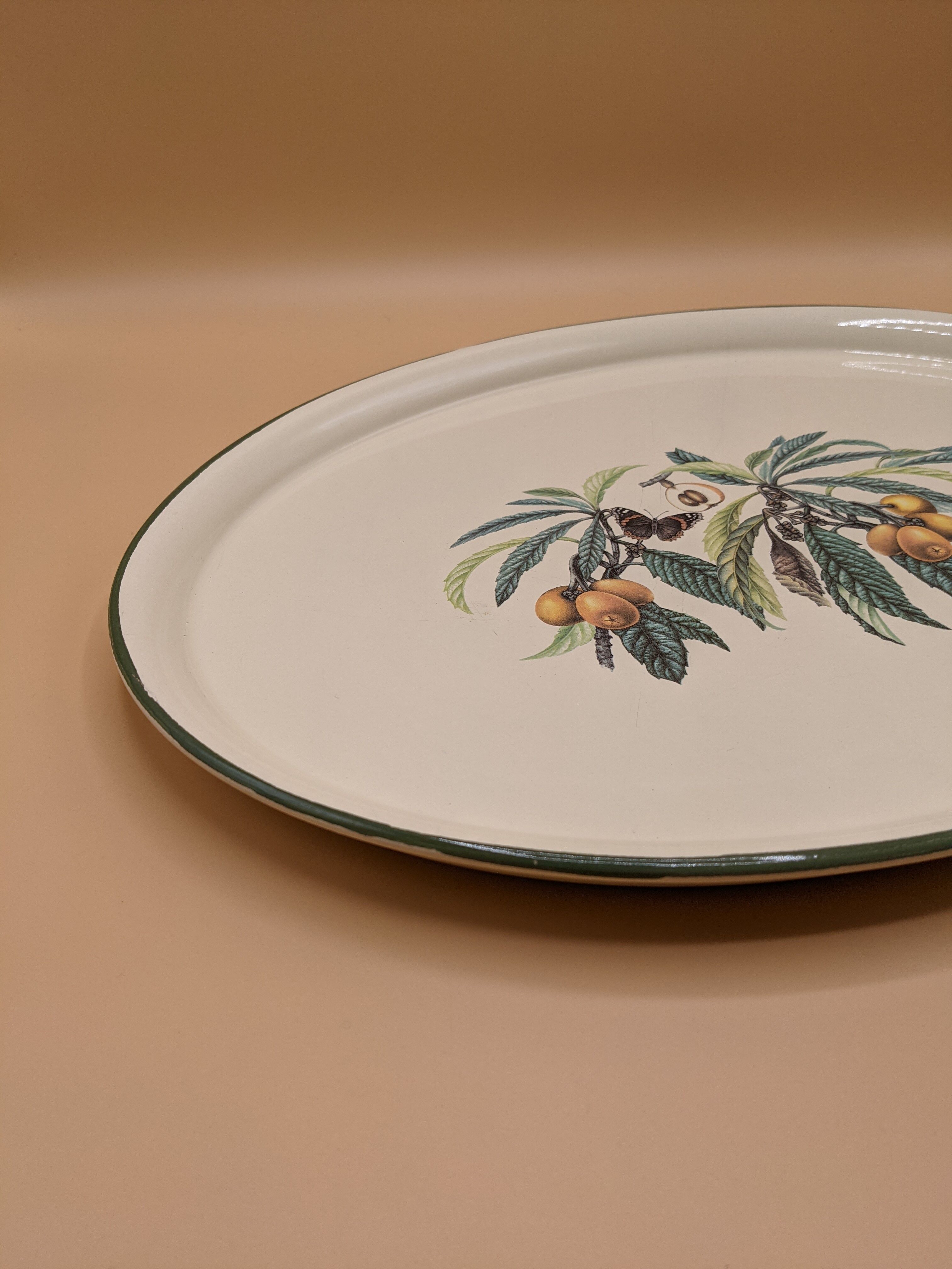 flat / vintage tray, botanical décor