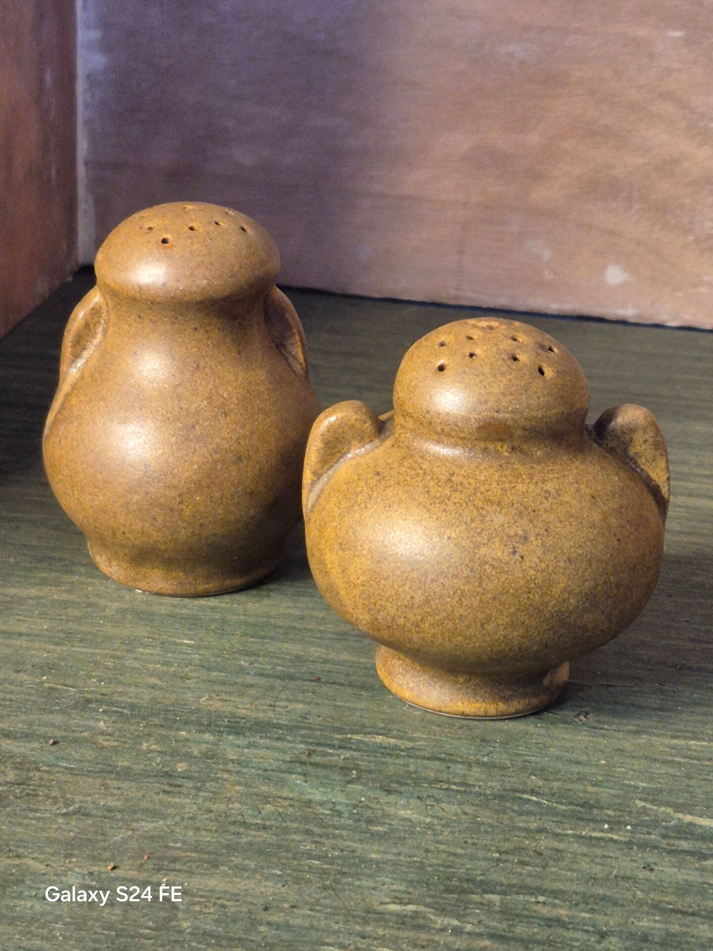 Salt and pepper shaker stoneware