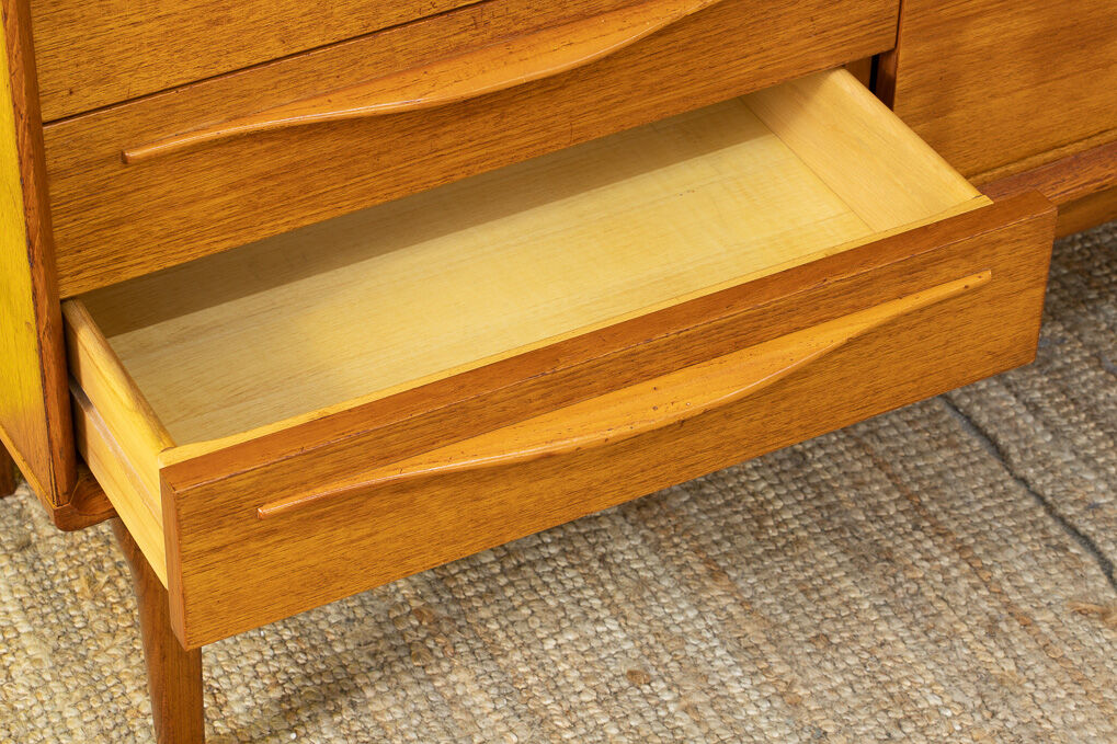 Vintage Scandinavian Enfilade – 192 cm