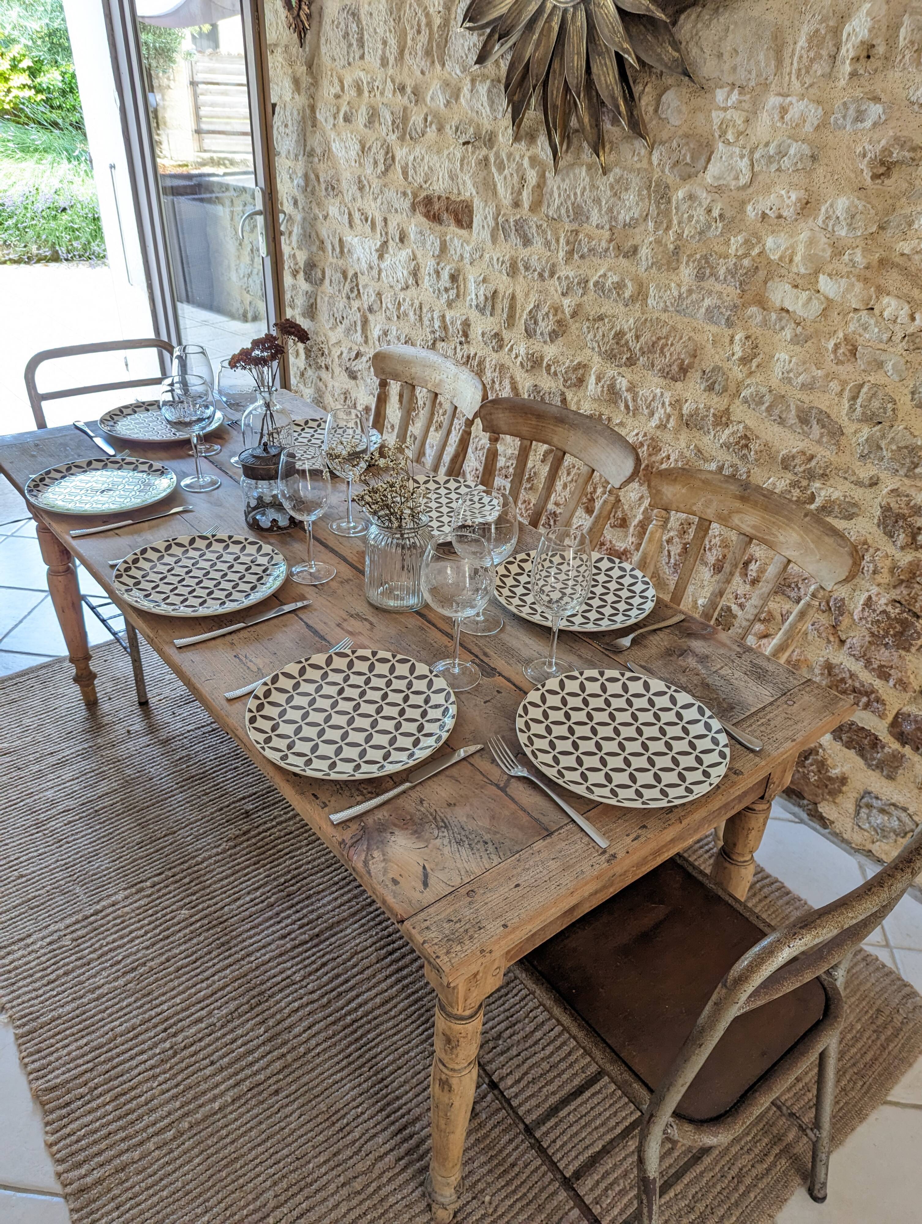 Farmhouse table