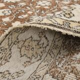 Tapis persan à motifs floraux beige et marron 147x264 cm SK 24773