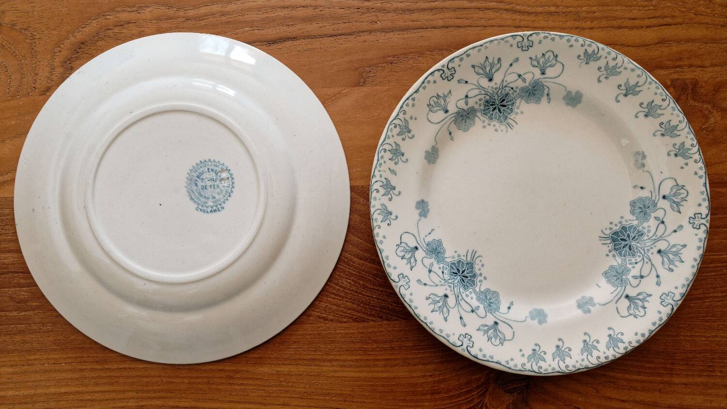 Set of 6 iron earth dessert plates Choisy le Roi model Cyclamen