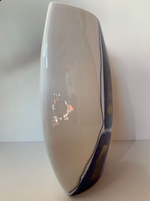 VASE Limoges porcelain flattened gilded shape