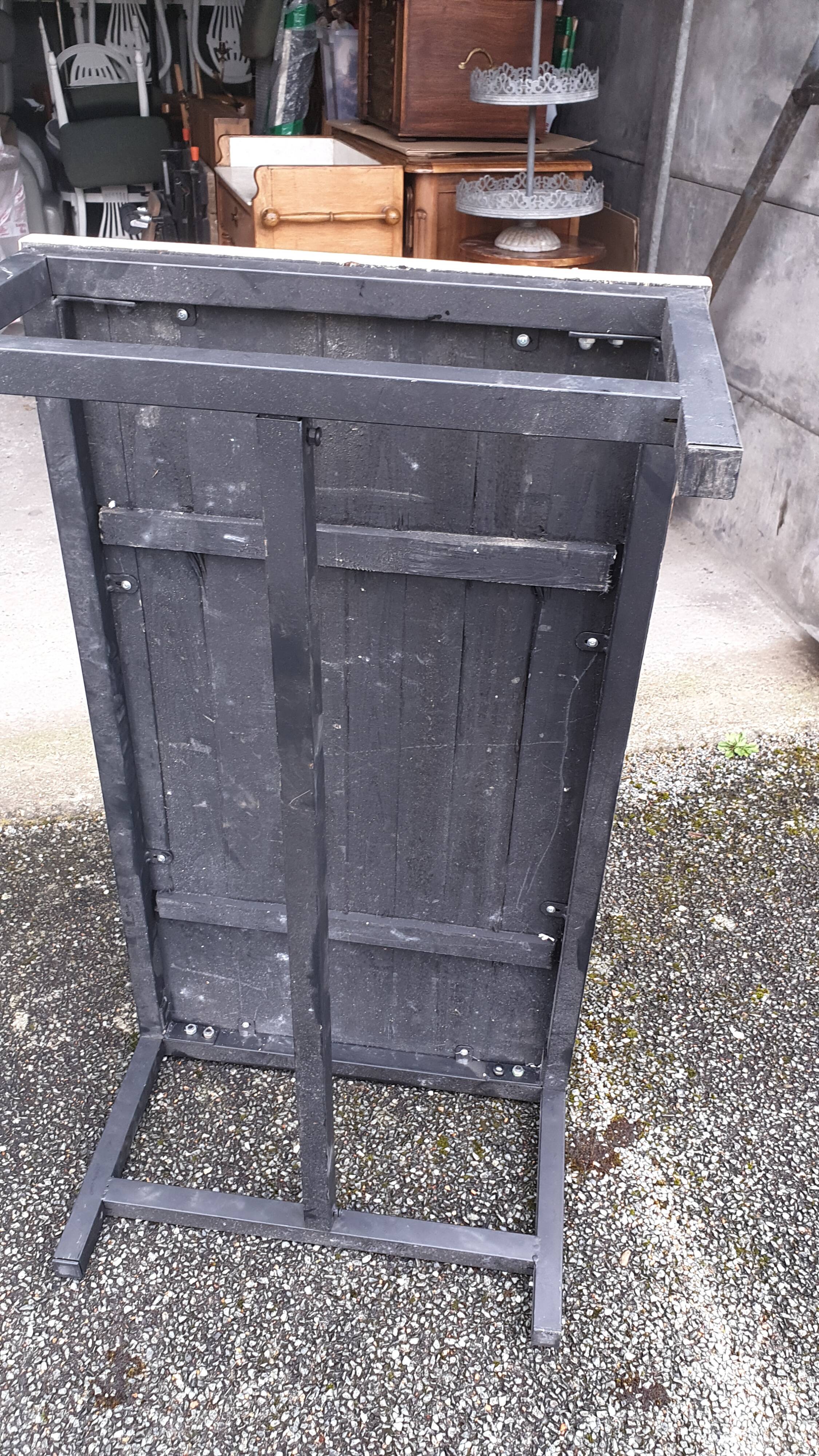 Wood and metal coffee table