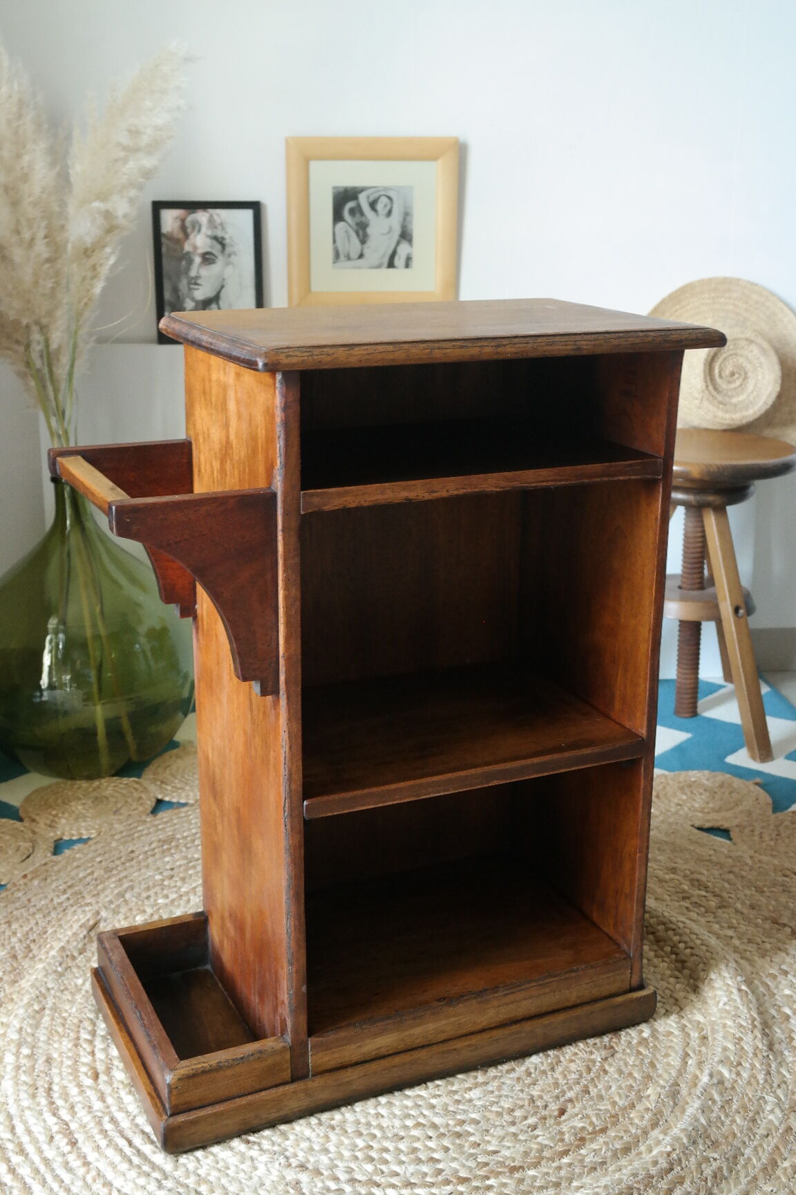 Wooden extra craft furniture