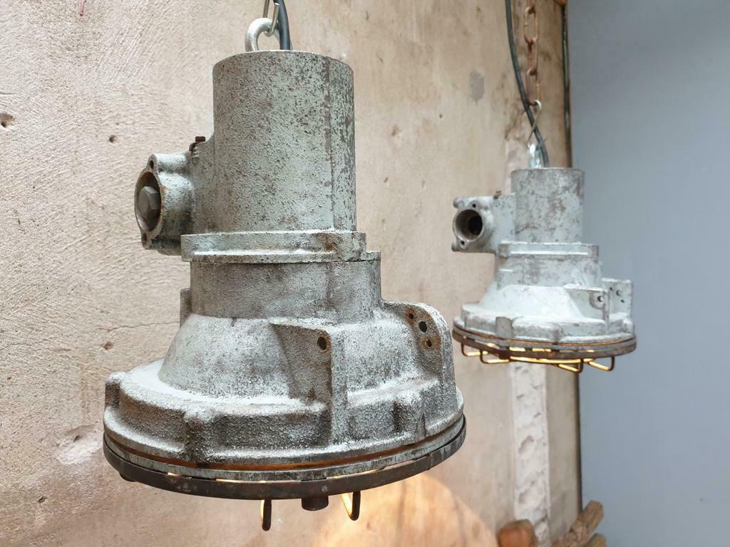 Suspension industrielle de bateau