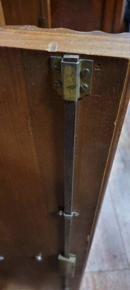 Art Deco period sideboard in blond walnut circa 1940