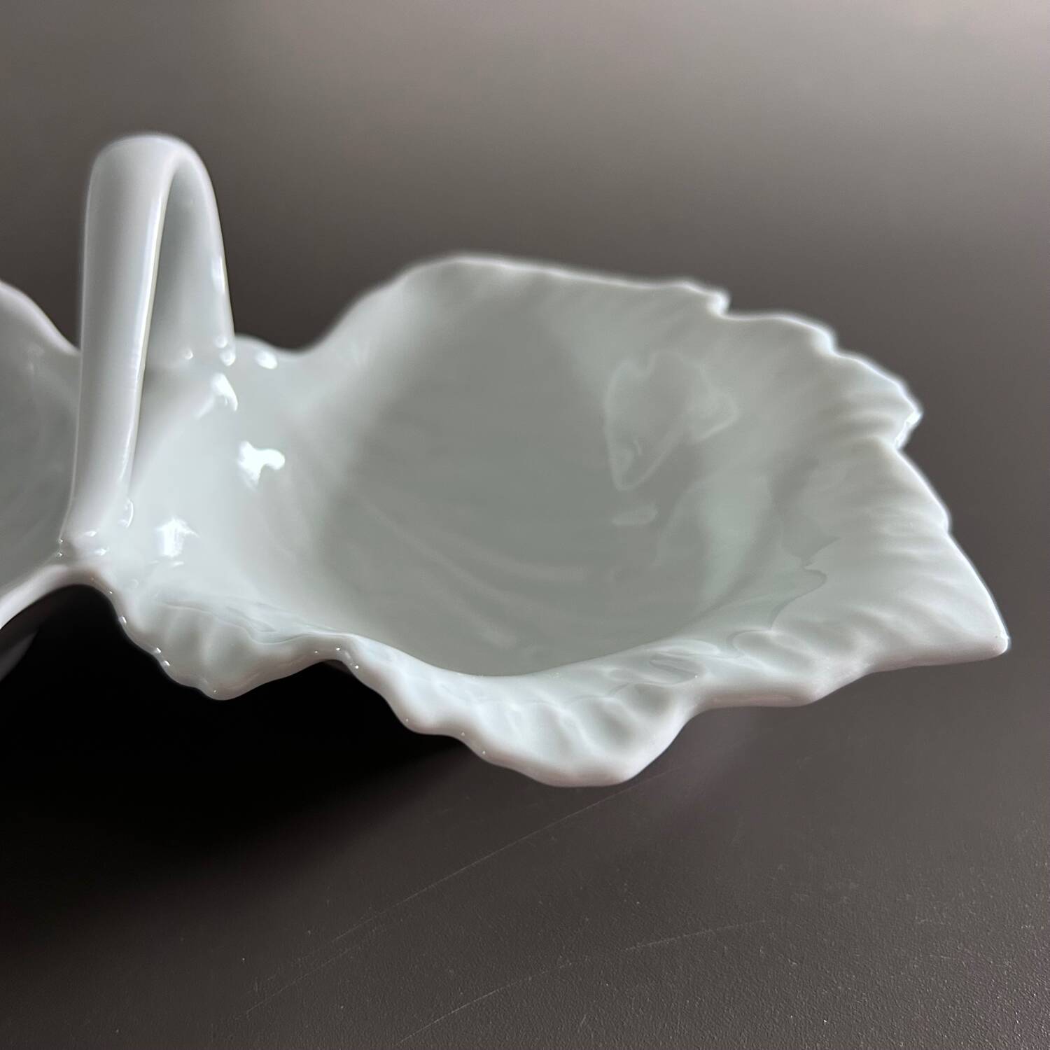 Classic porcelain serving tray