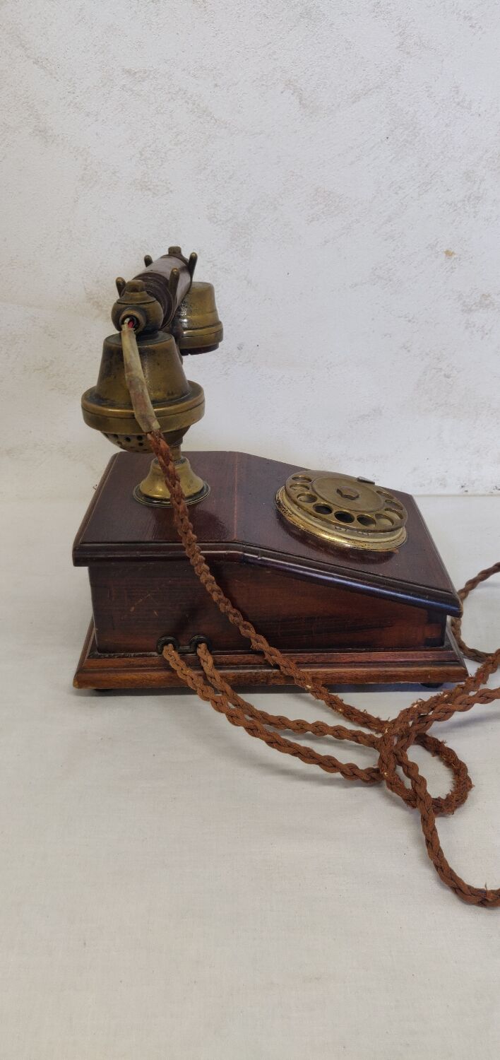 Old phone telcer italy