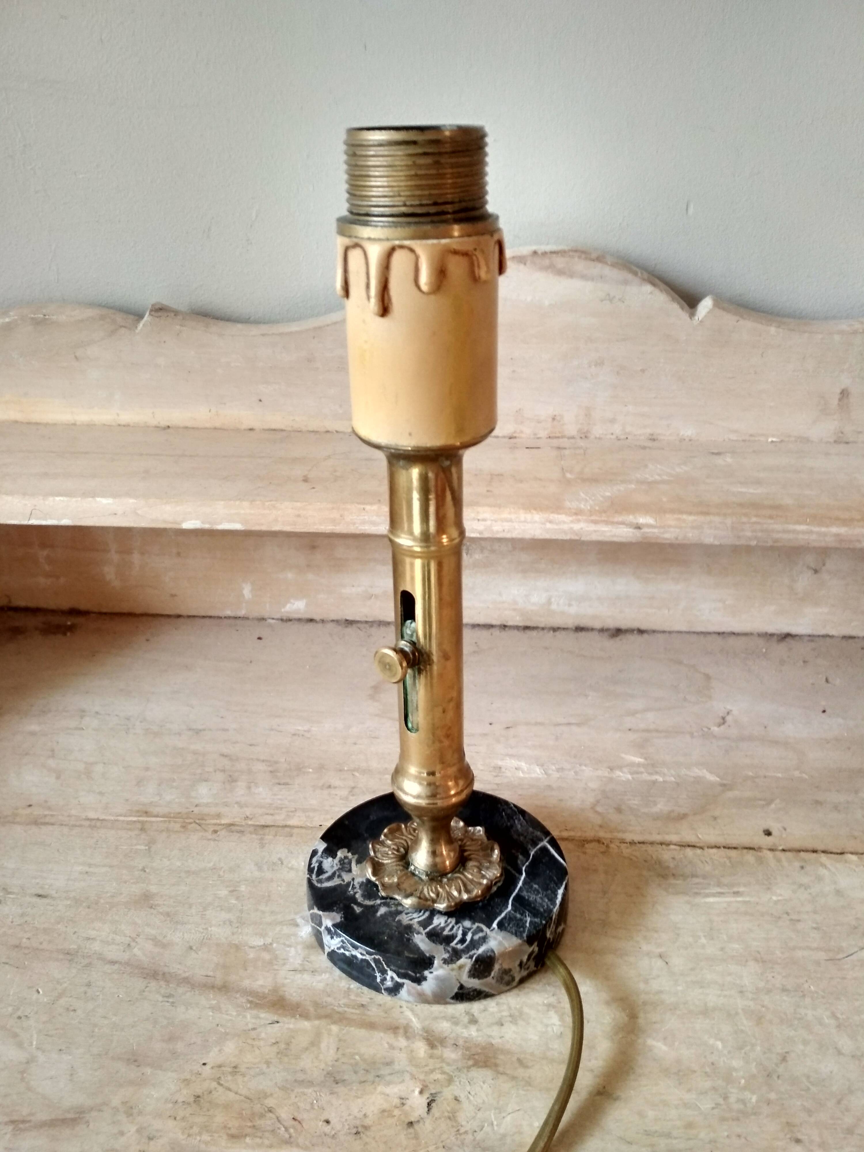 Table lamp with brass candle holder and marble base