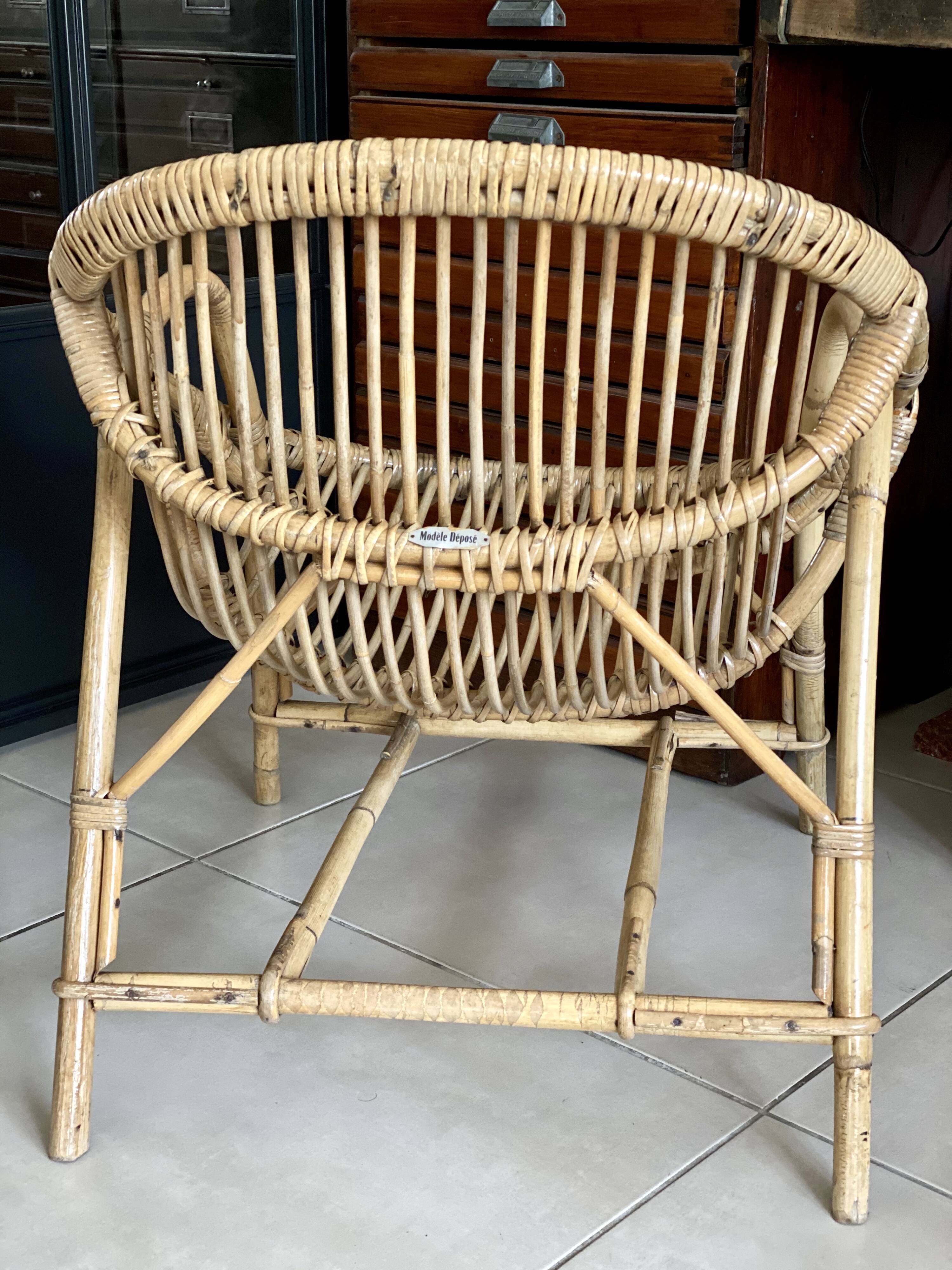 Fauteuil rotin corbeille vintage