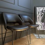 Pair of vintage 1970s armchairs/chairs in Italian Saarinen style.