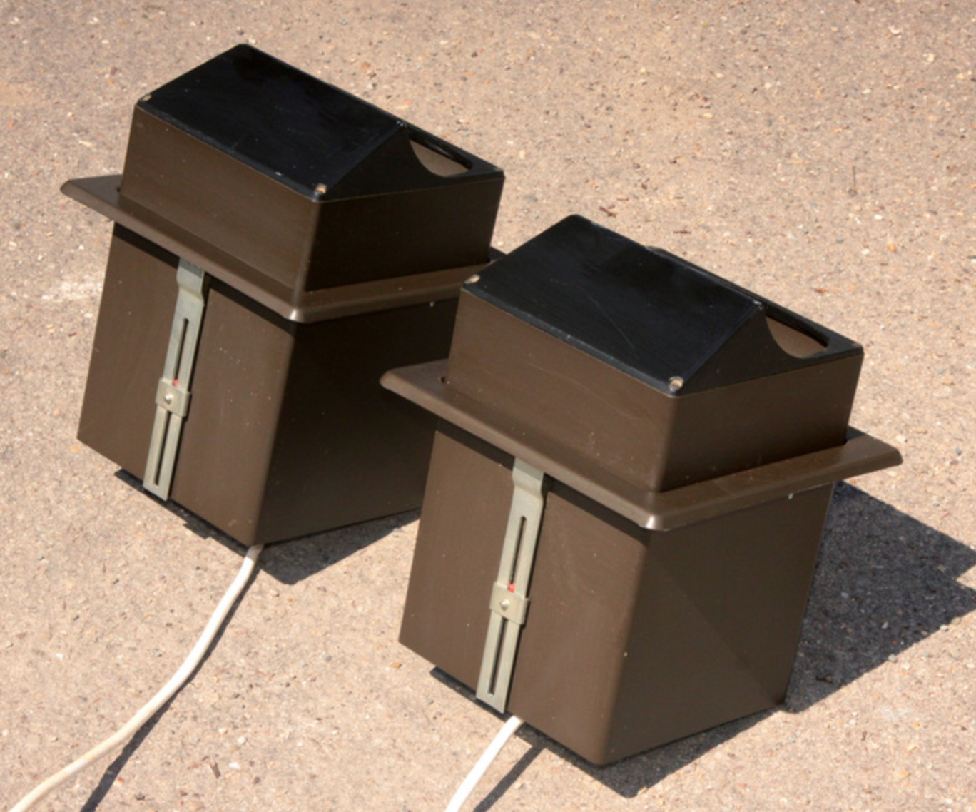 Pair of Staff Leuchten wall light 70s, metal spots to re-emcast