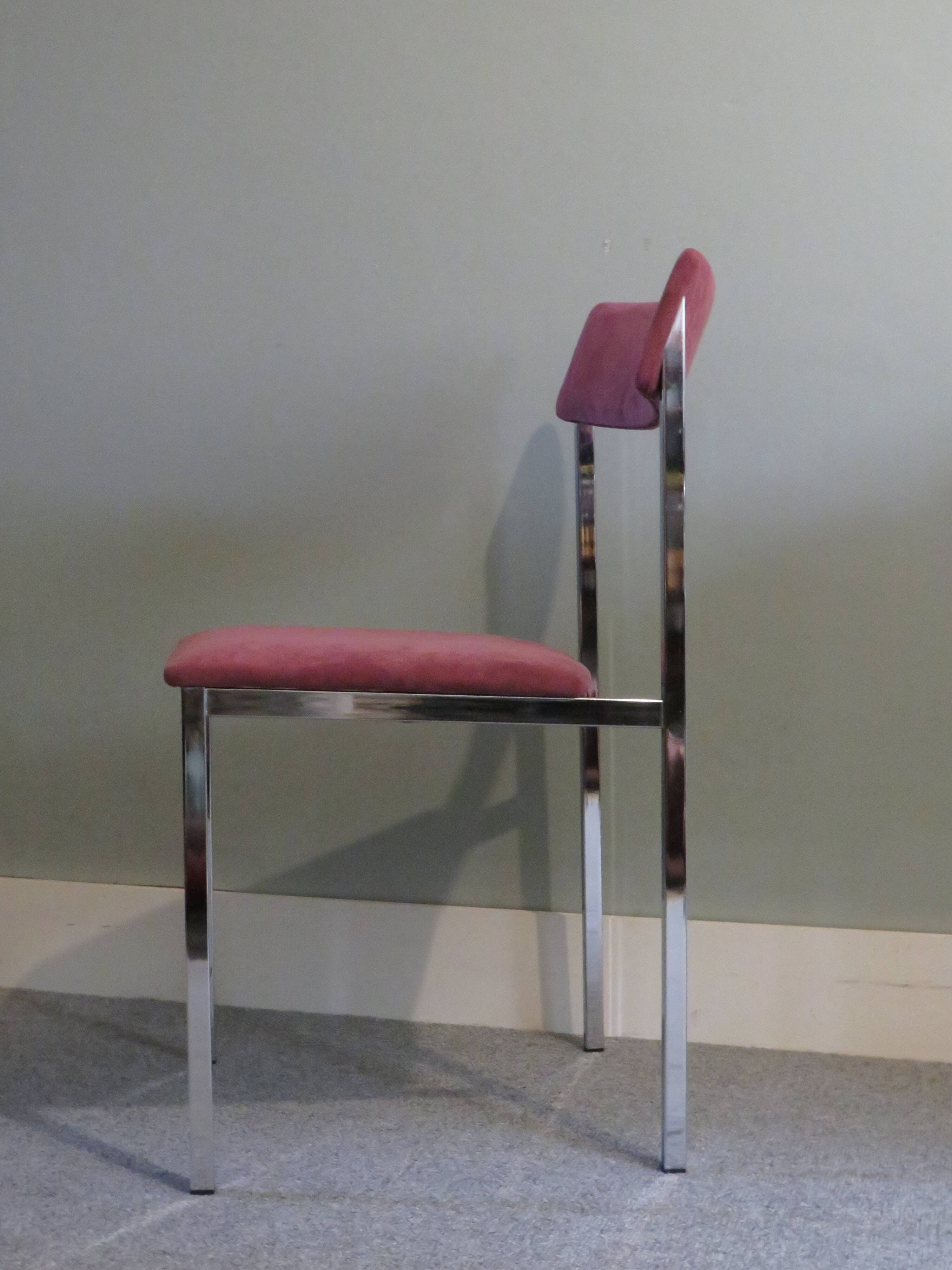 Suite of 6 chairs, Italy 1970s