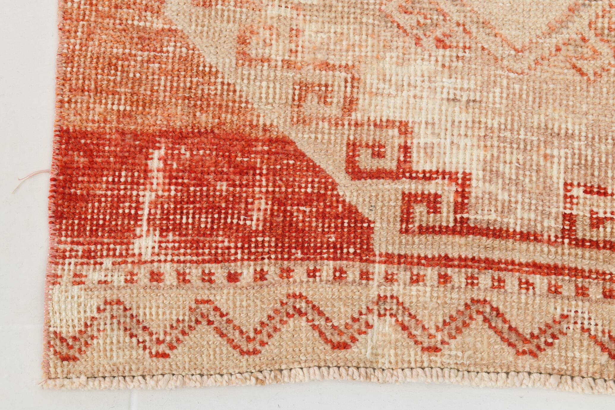 Tapis Couloir Vintage Turc, Rouge, Marron Fané & Crème Géométrique, 85x300