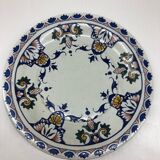 Gien earthenware plate from the end of the 19th century