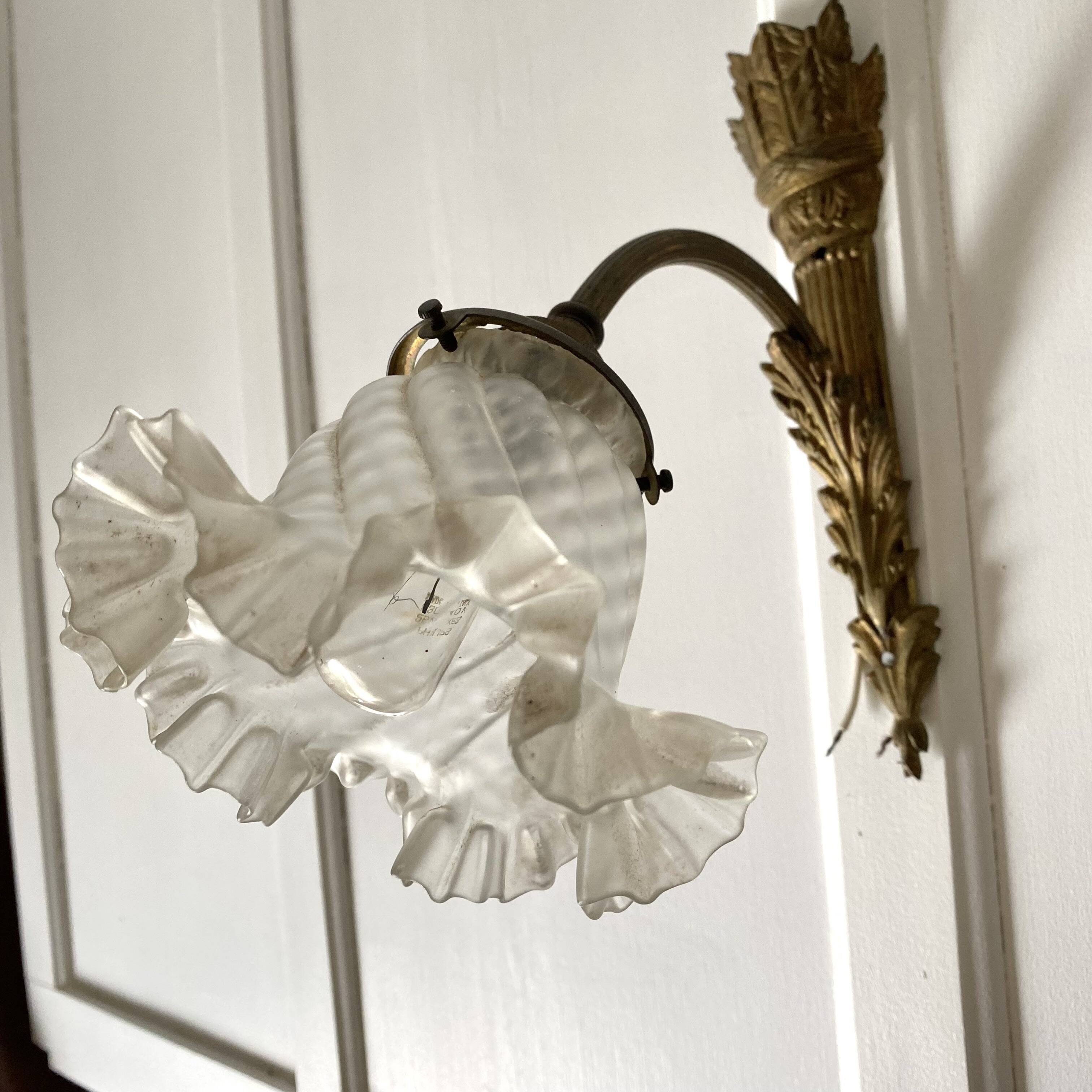 Antique bronze and glass tulip wall lamp