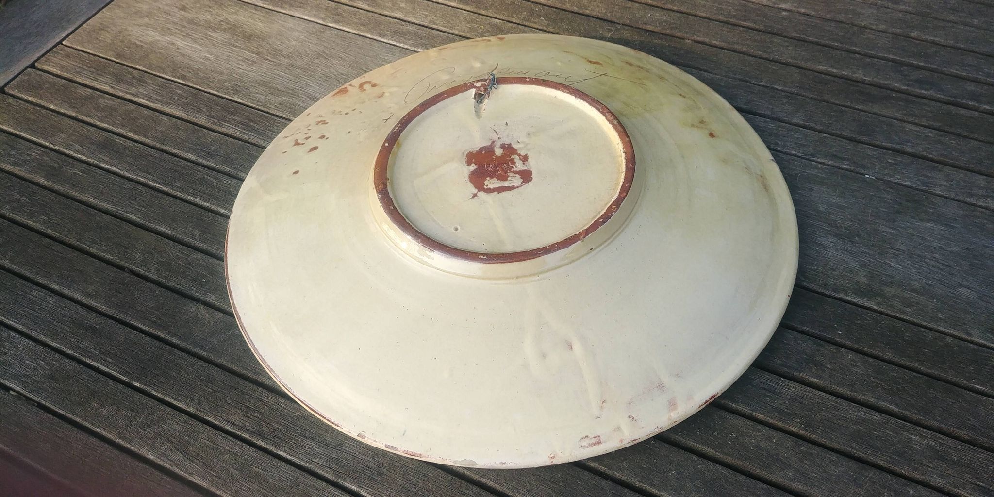 Grand plat/coupe à fruit  en céramique vernissée signé au dos " Puigdemont " années 60/70